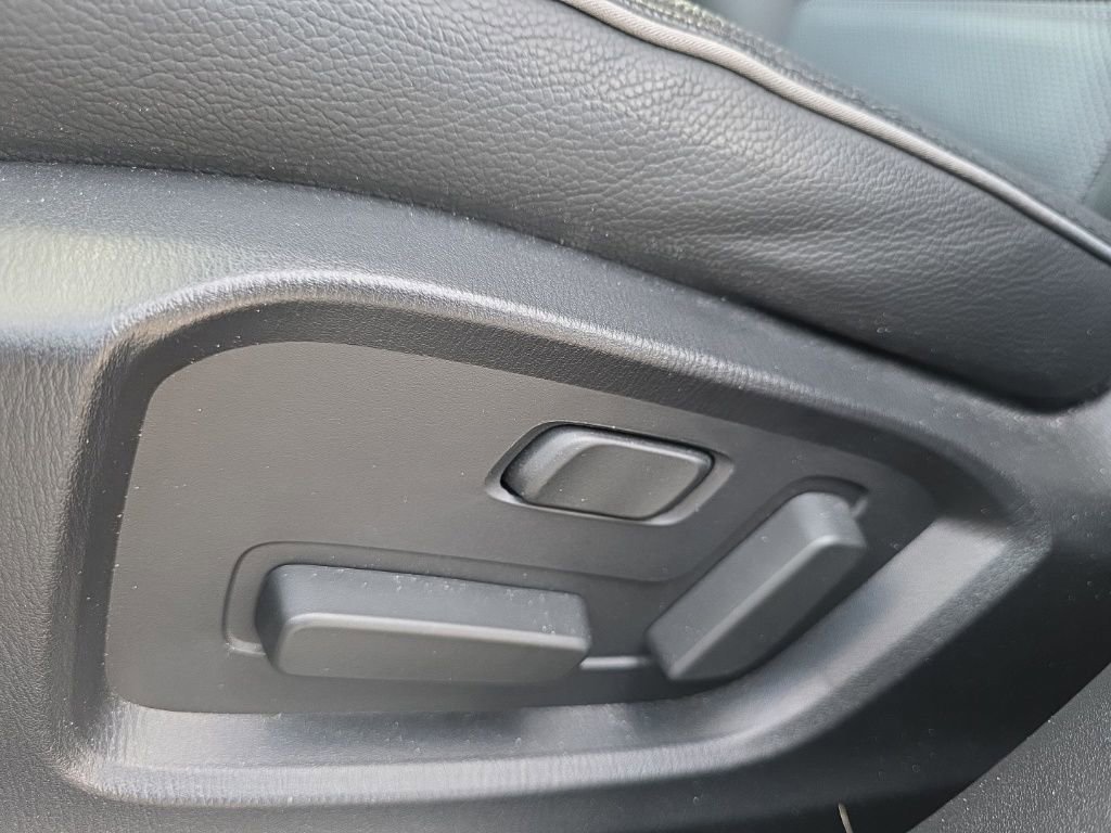 Used 2025 MAZDA CX-5 AWD 2.5 S w/ Preferred Package image 12