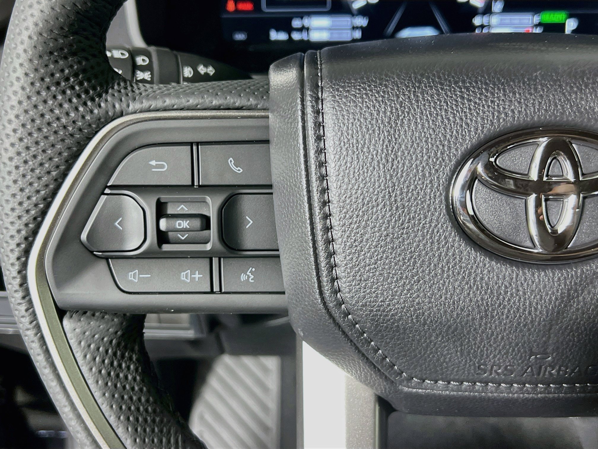 New 2026 Toyota Tundra Limited AWD/4WD image 18