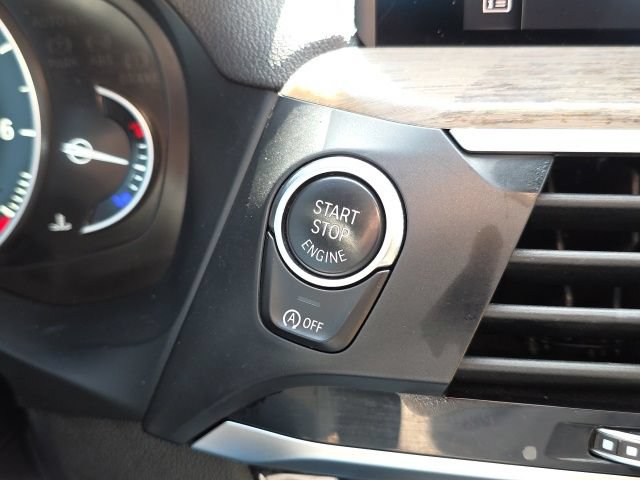 Used 2019 BMW X3 sDrive30i w/ Premium Package RWD image 13