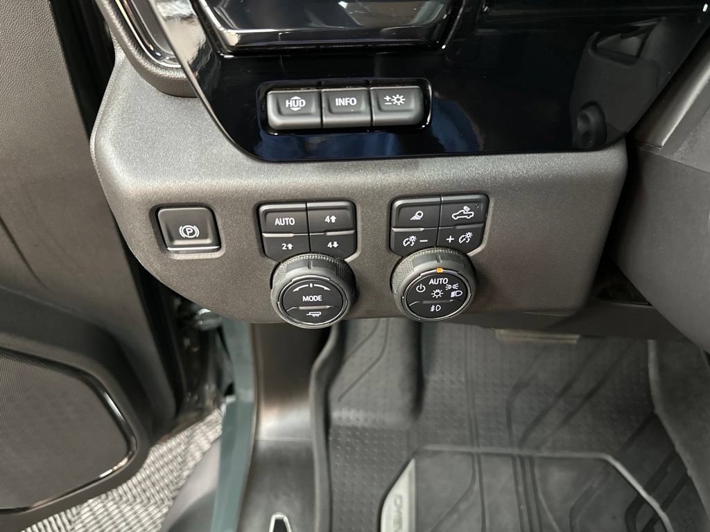 Used 2025 Chevrolet Silverado 1500 ZR2 w/ Technology Package AWD/4WD image 35