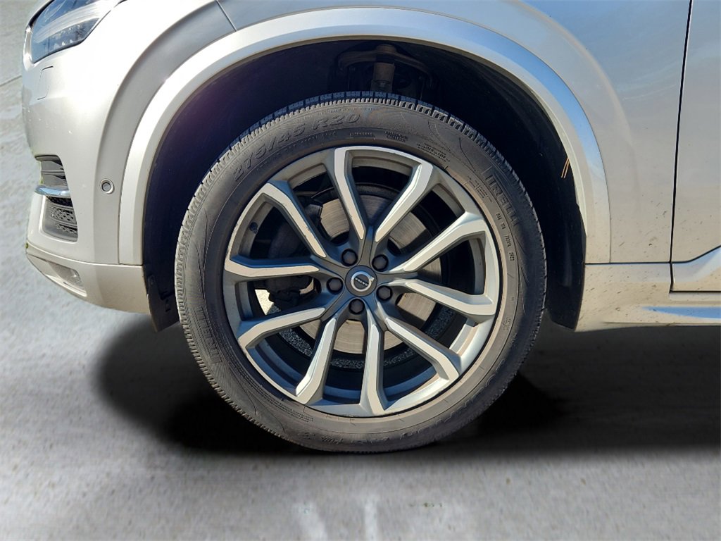 Used 2019 Volvo XC90 T6 Momentum w/ Advanced Package image 10