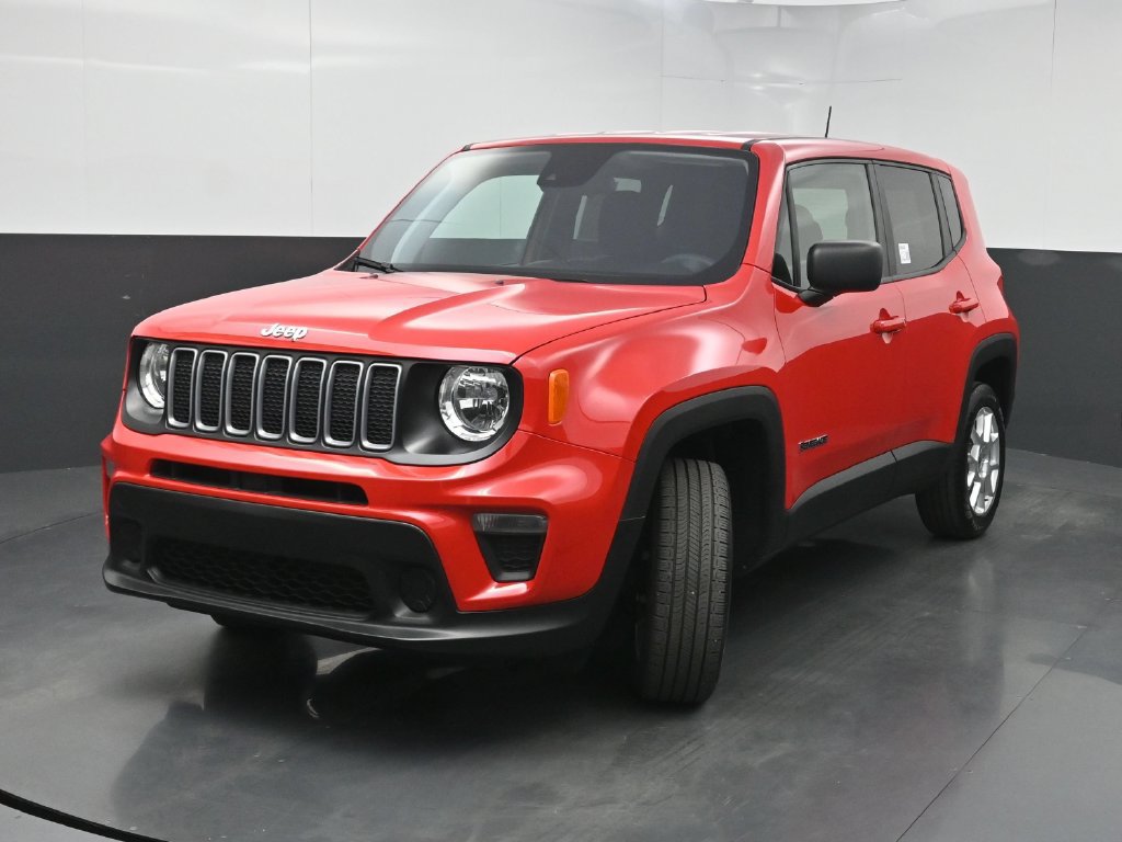 Used 2023 Jeep Renegade Latitude AWD/4WD image 18
