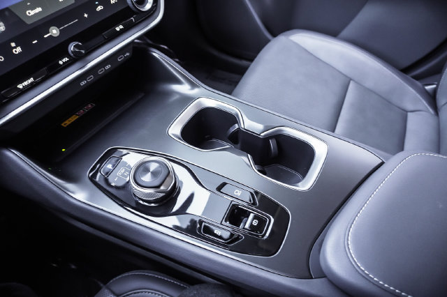 Certified 2024 Lexus RZ 300e Premium w/ Accessory Package (P5) FWD image 17