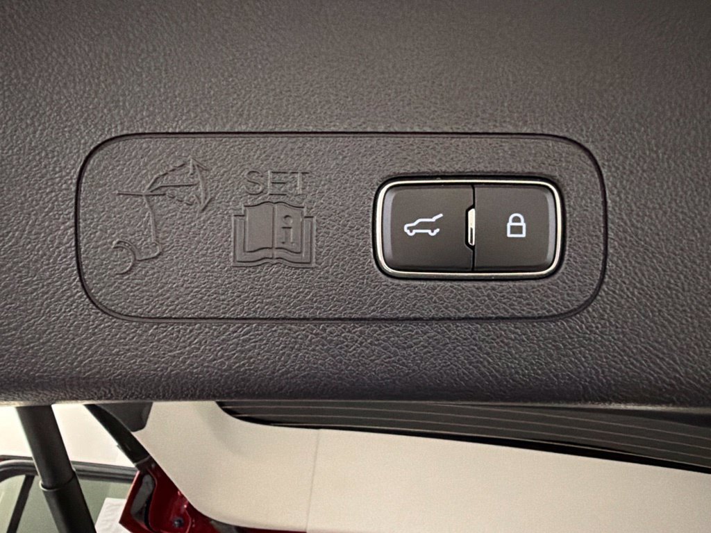 New 2027 Lincoln Aviator AWD image 34