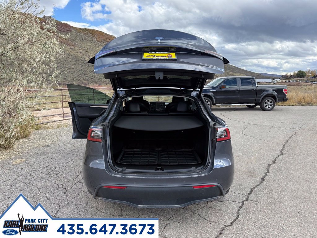 Used 2023 Tesla Model Y Long Range AWD/4WD image 30