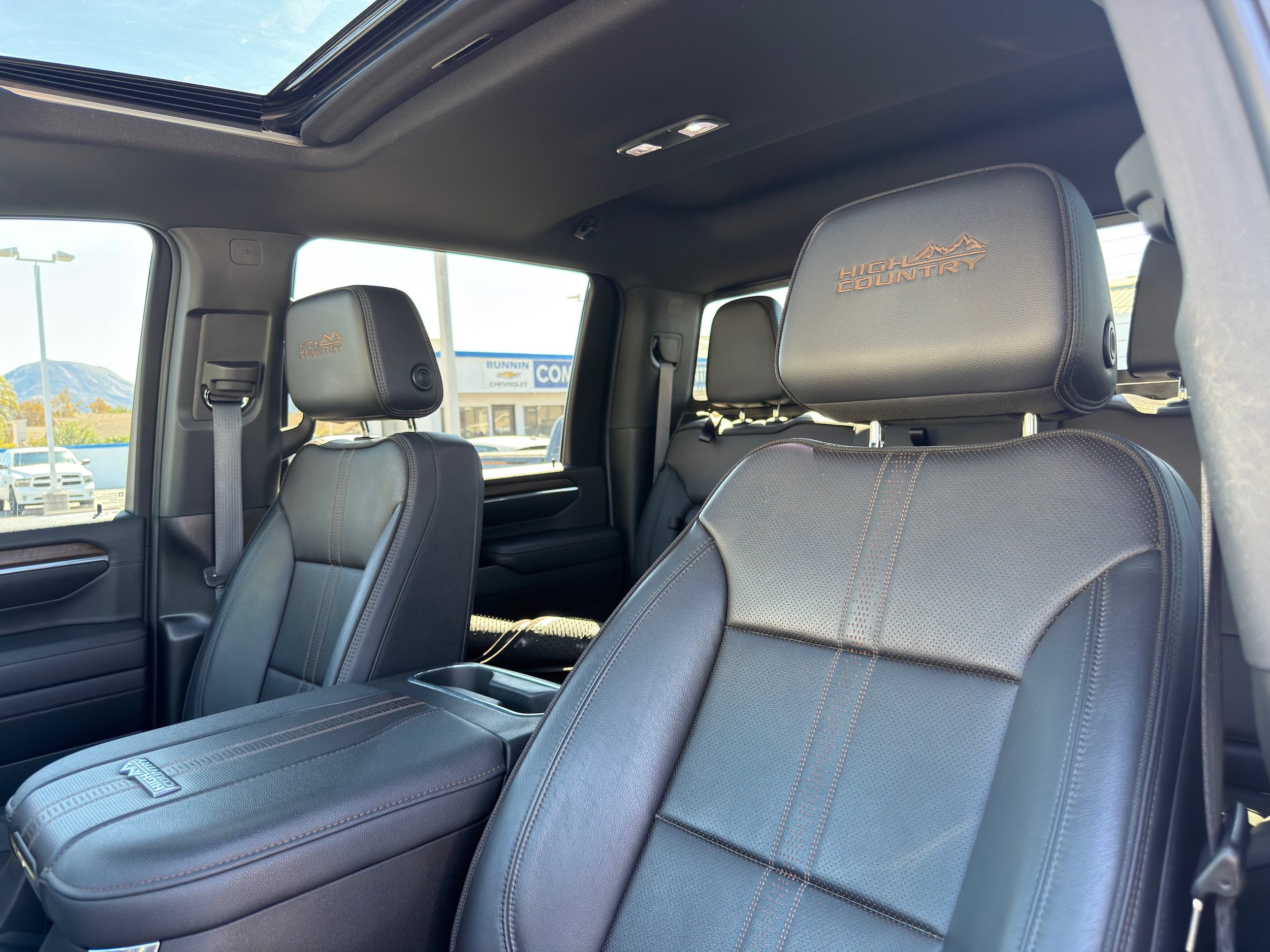 Used 2024 Chevrolet Silverado 2500 High Country AWD/4WD image 34