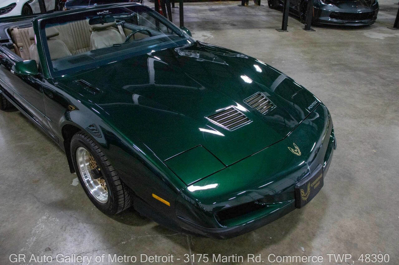 Used 1992 Pontiac Firebird Trans Am image 14