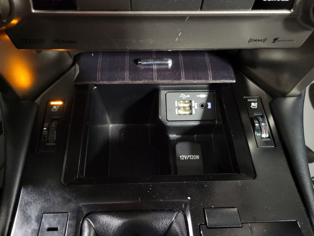 Used 2020 Lexus GX 460 Premium image 18