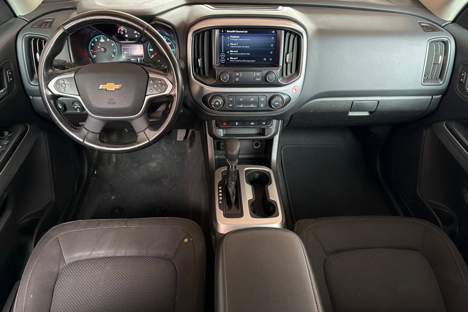 Used 2022 Chevrolet Colorado LT w/ LT Convenience Package image 18