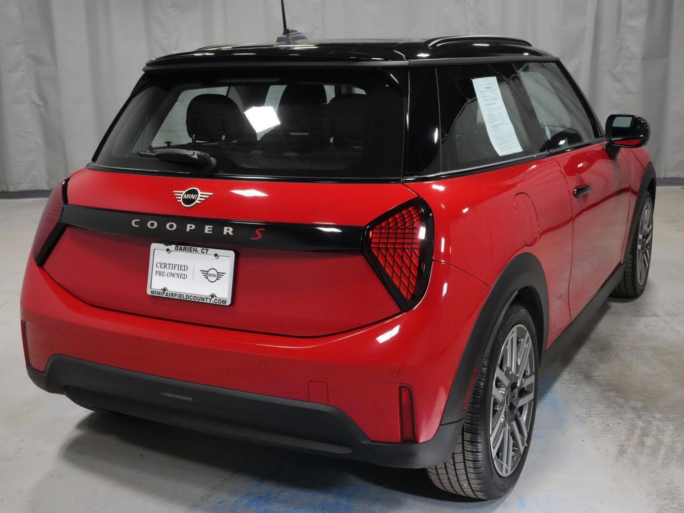 Certified 2025 MINI Cooper S image 18