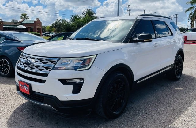 Used 2019 Ford Explorer XLT w/ Equipment Group 202A image 3