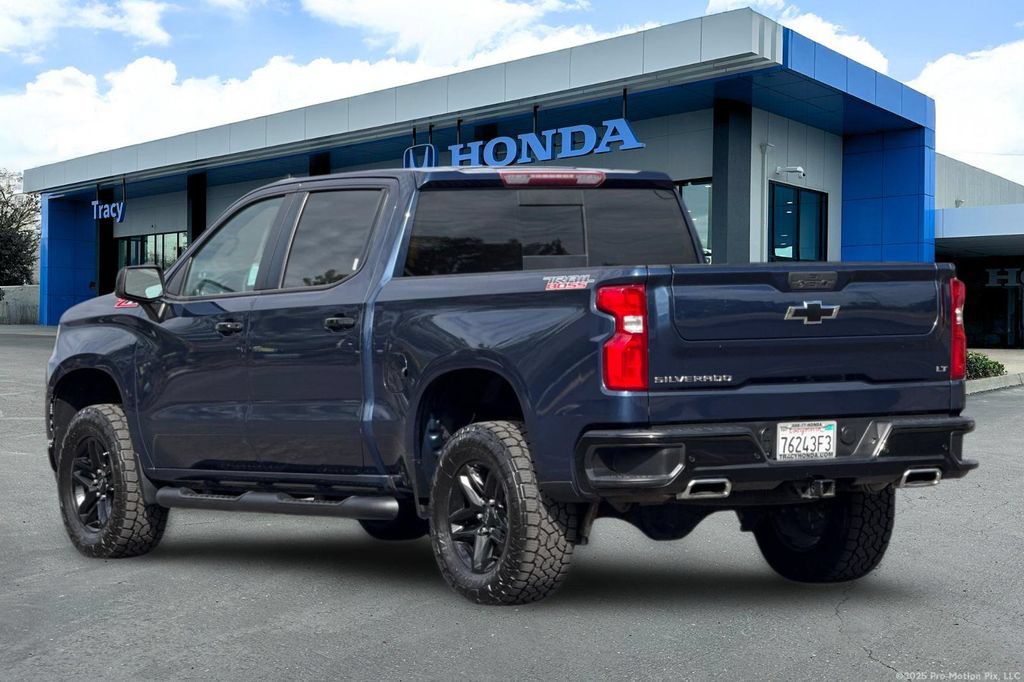 Used 2021 Chevrolet Silverado 1500 LT Trail Boss w/ Convenience Package II AWD/4WD image 10
