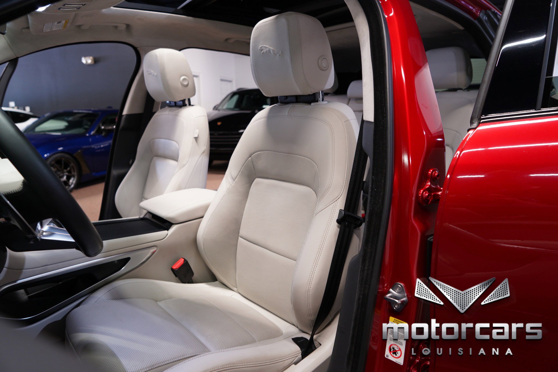 Used 2023 Jaguar F-PACE S AWD/4WD image 27