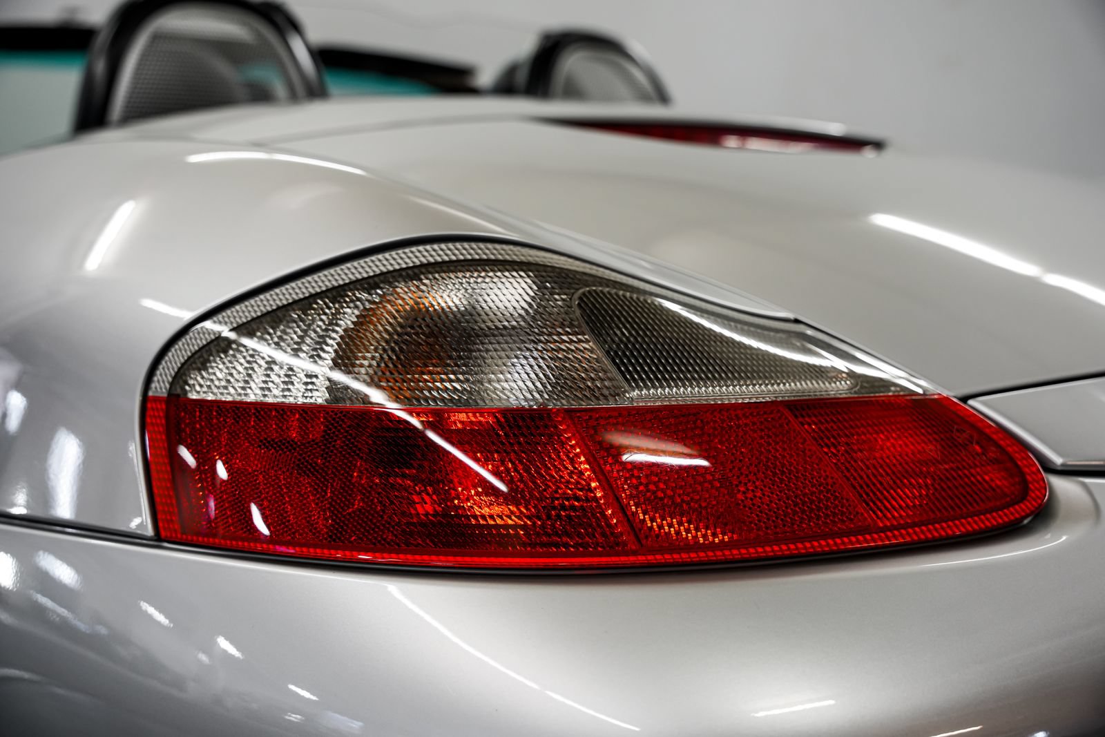 Used 2003 Porsche Boxster S RWD image 32