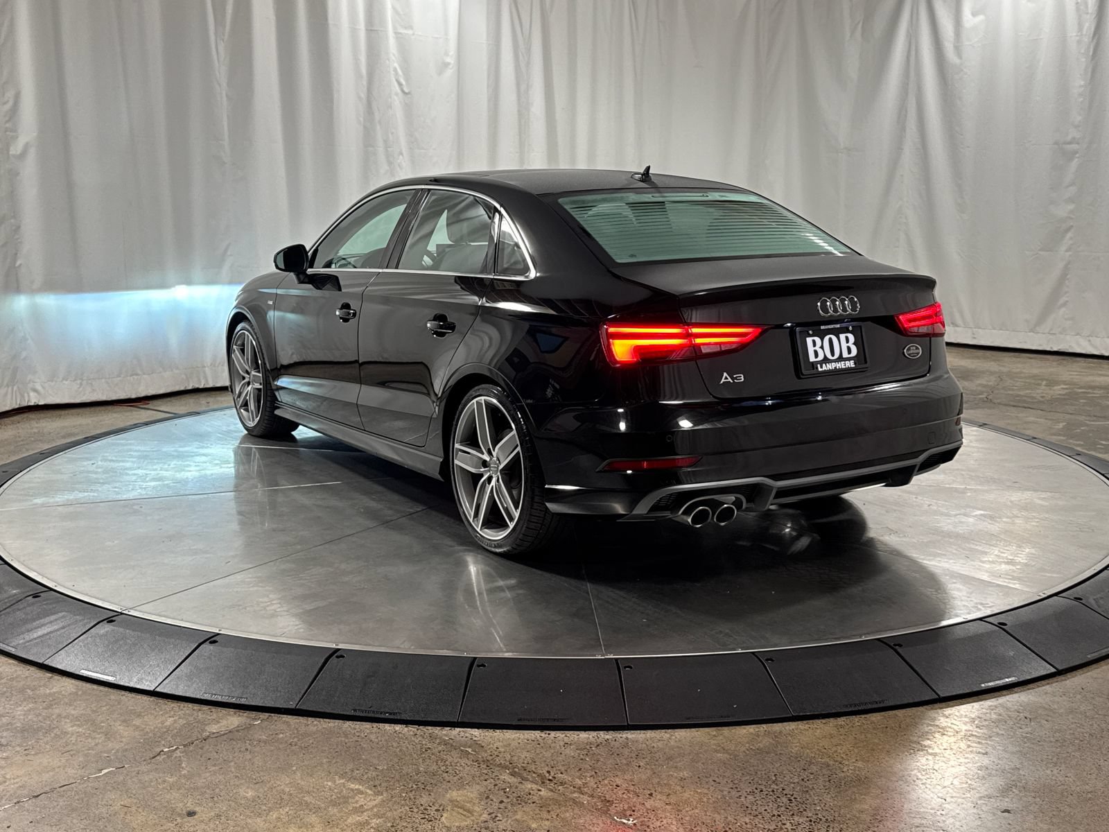 Used 2019 Audi A3 2.0T Premium Plus w/ Premium Plus Package FWD image 7