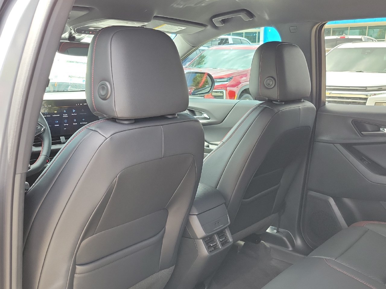 New 2027 Chevrolet Equinox RS w/ Safety and Technology Package FWD image 12