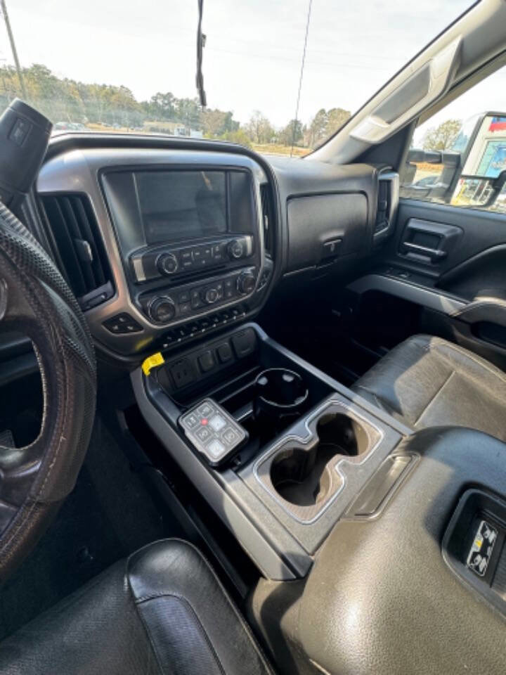 Used 2016 Chevrolet Silverado 2500 LTZ w/ Duramax Plus Package image 3