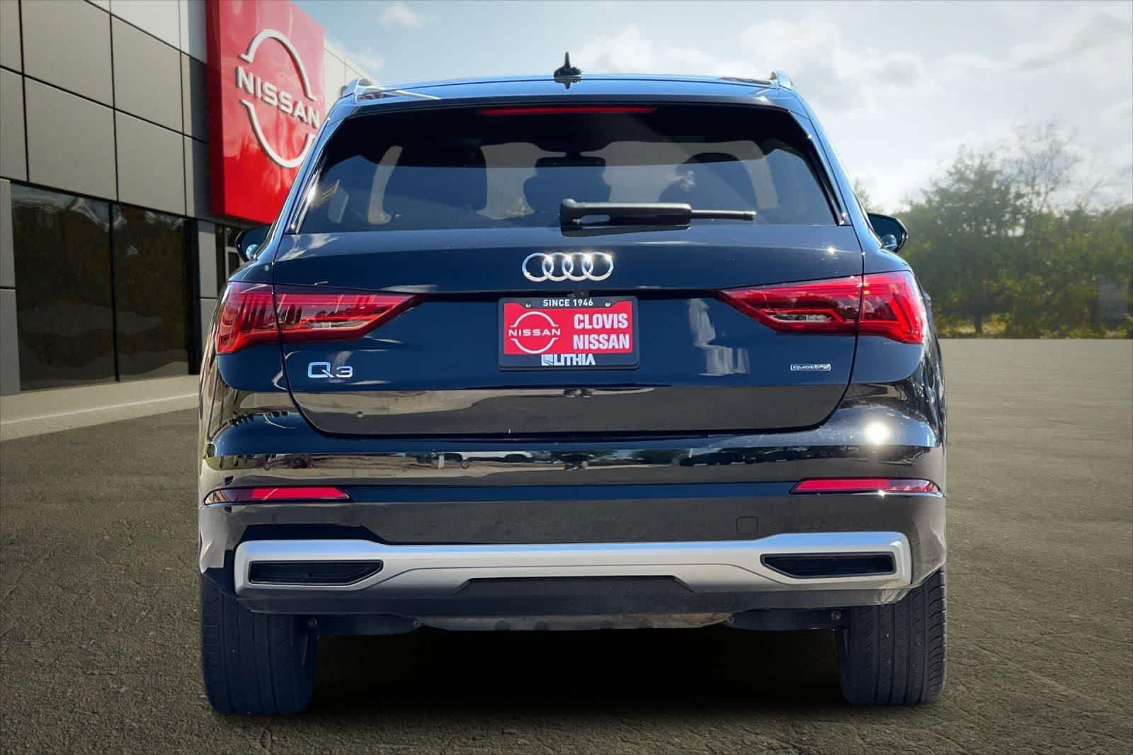 Used 2022 Audi Q3 2.0T Premium w/ Convenience Package AWD/4WD image 8
