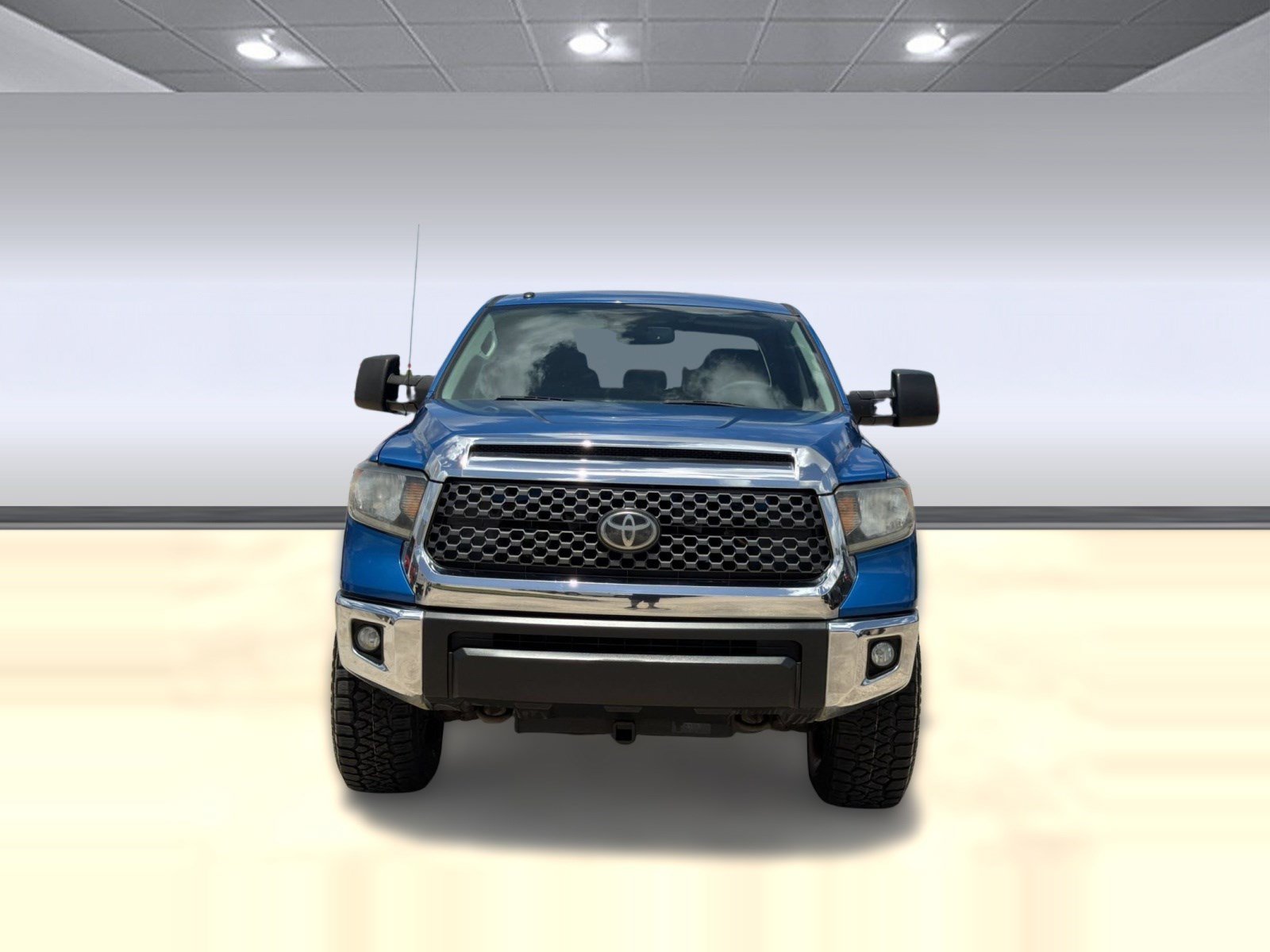 Used 2018 Toyota Tundra SR5 w/ SR5 Upgrade Package AWD/4WD image 6