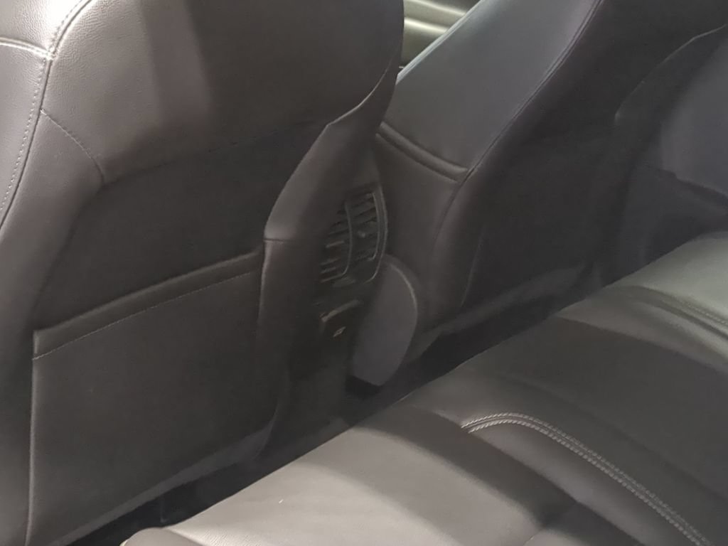 Used 2017 Ford Escape Titanium w/ Equipment Group 301A AWD/4WD image 18