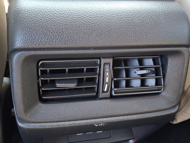 Used 2024 Honda CR-V EX-L image 11