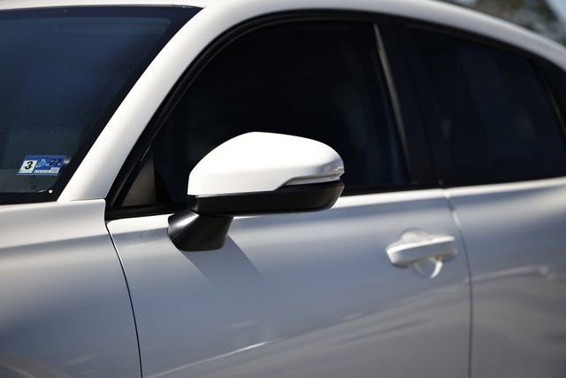 Certified 2023 Honda HR-V LX image 3