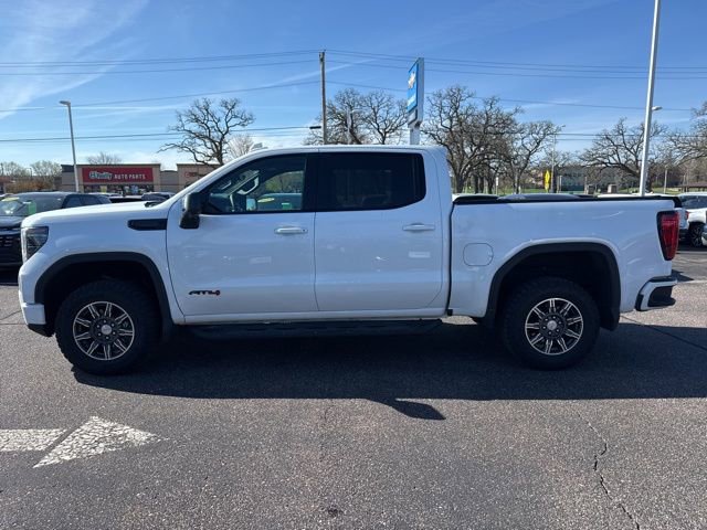 Used 2024 GMC Sierra 1500 AT4 w/ Technology Package image 4