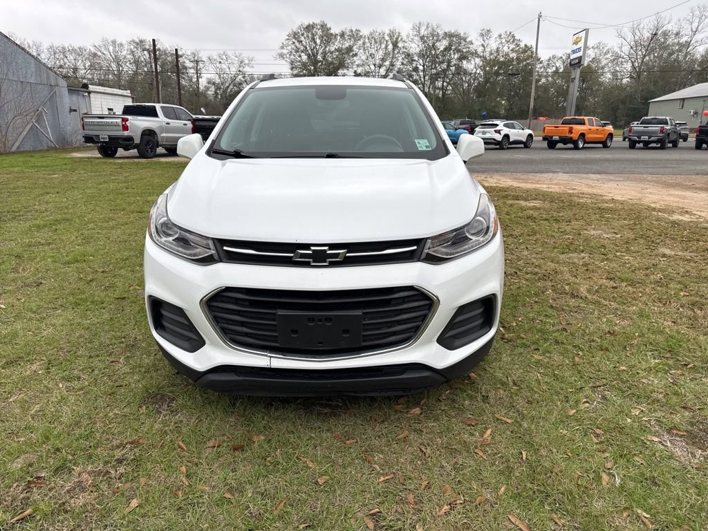 Used 2021 Chevrolet Trax LT w/ Sport Edition image 2