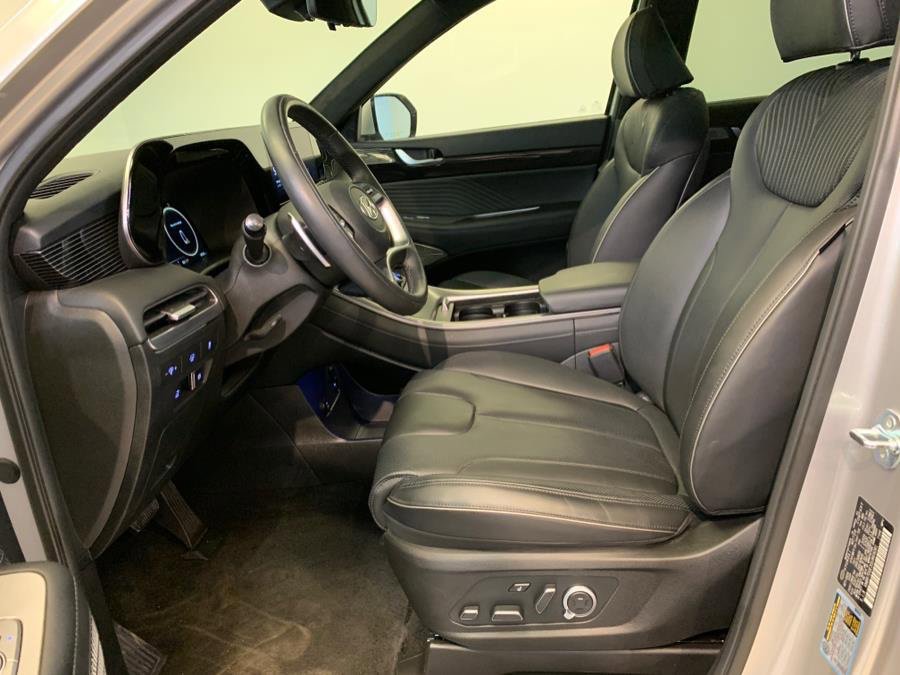 Used 2025 Hyundai Palisade Calligraphy image 10