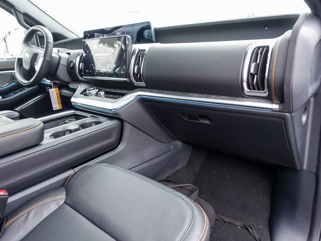 New 2025 Ford Expedition Tremor image 8