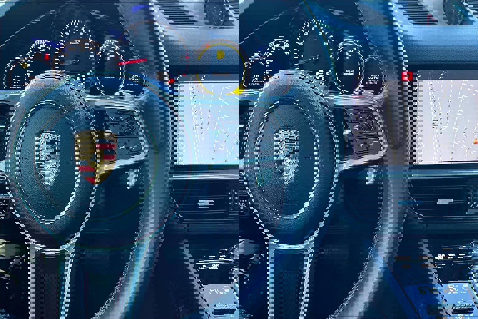 Used 2019 Porsche Cayenne image 25