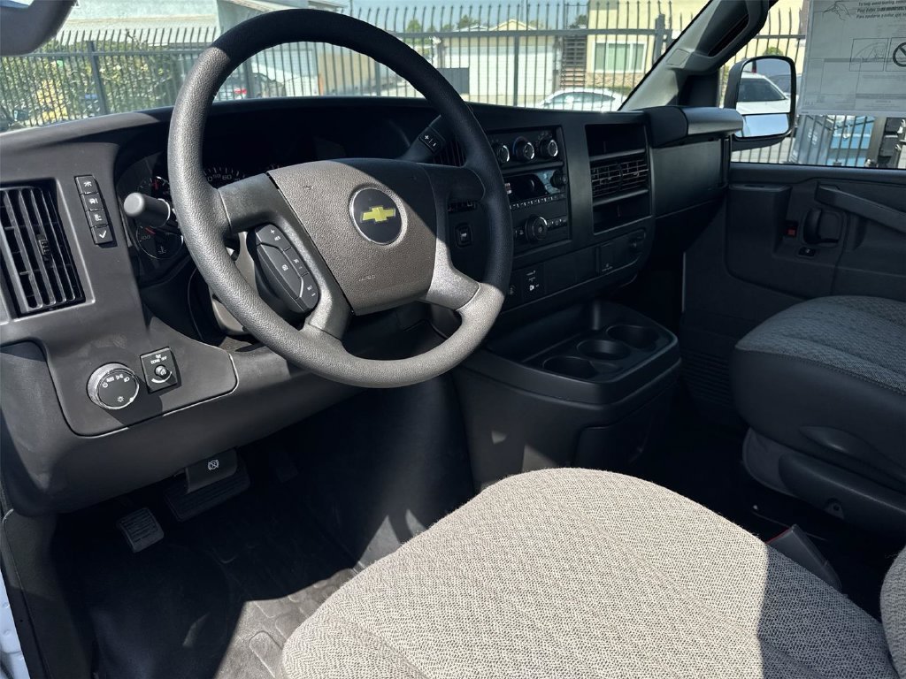 New 2026 Chevrolet Express 2500 w/ Driver Convenience Package RWD image 9