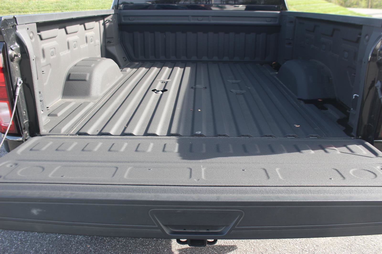 Used 2024 GMC Sierra 2500 Pro AWD/4WD image 13