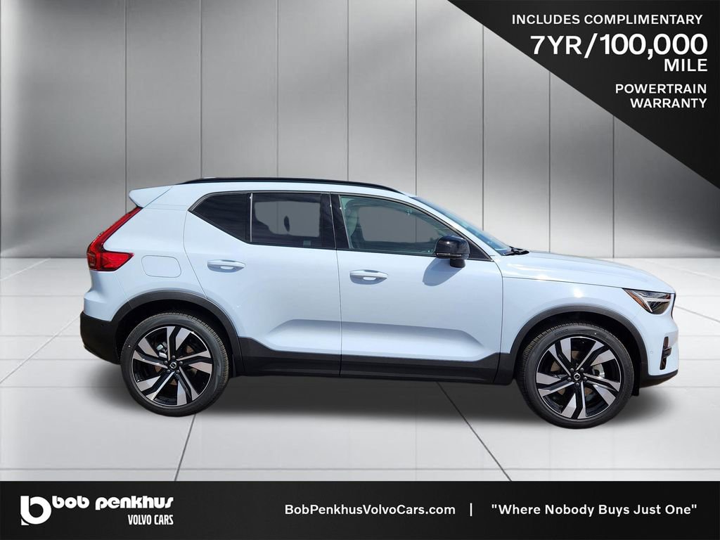 New 2026 Volvo XC40 B5 Ultra w/ Climate Package AWD/4WD image 24