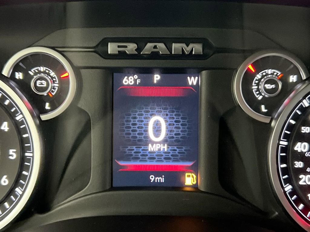 New 2026 RAM 1500 4x4 Crew Cab image 13