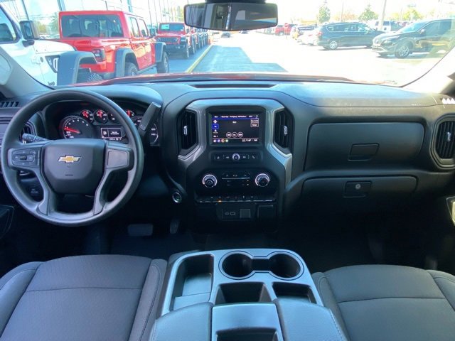 Used 2023 Chevrolet Silverado 1500 Custom image 15