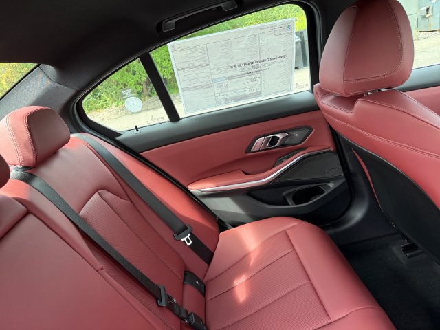 New 2026 BMW 330i xDrive Sedan w/ M Sport Package AWD/4WD image 18