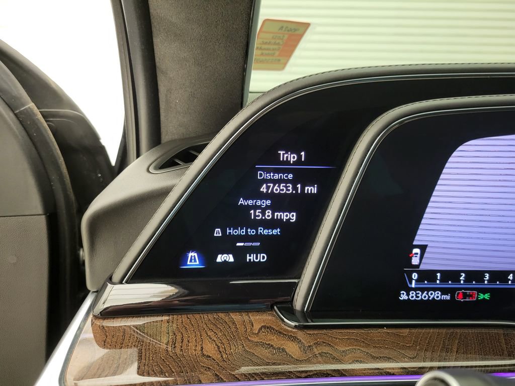 Used 2021 Cadillac Escalade Premium Luxury Platinum image 15