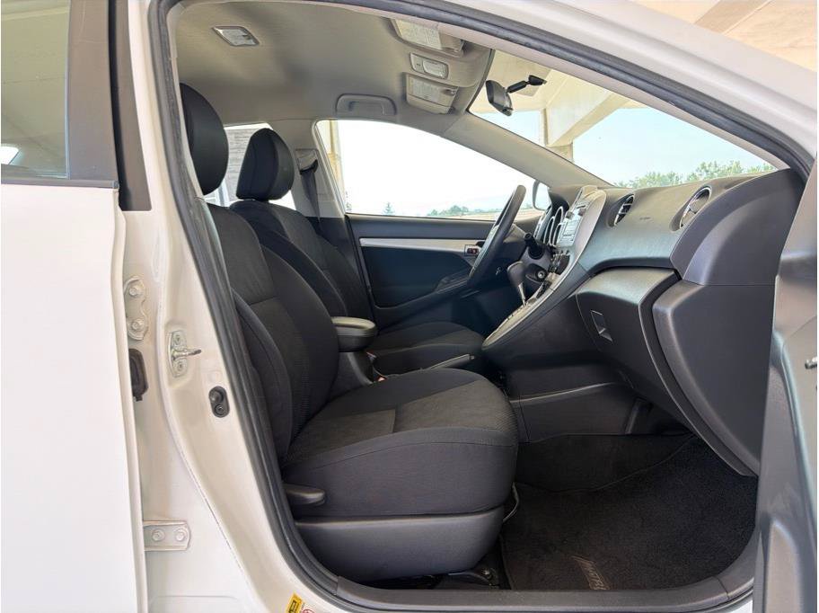 Used 2009 Toyota Matrix FWD image 14