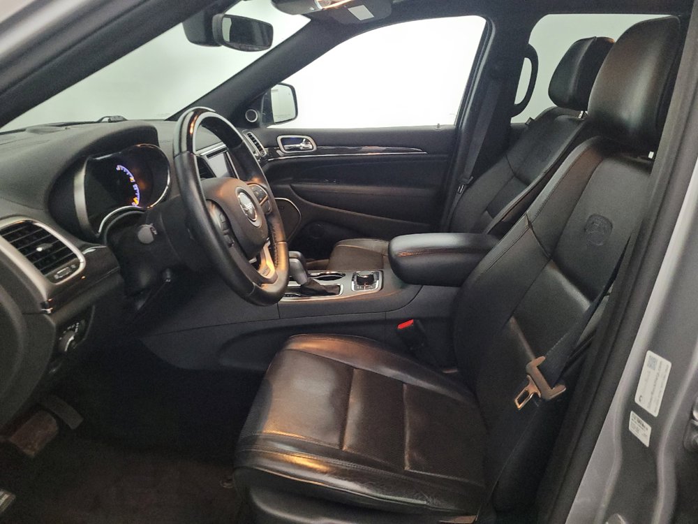 Used 2018 Jeep Grand Cherokee Overland AWD/4WD image 17