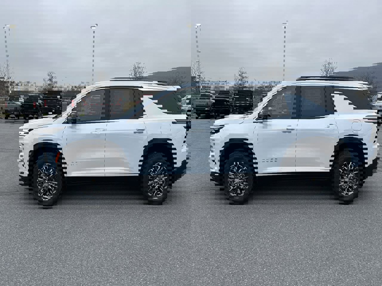 New 2026 Chevrolet Traverse LT image 4