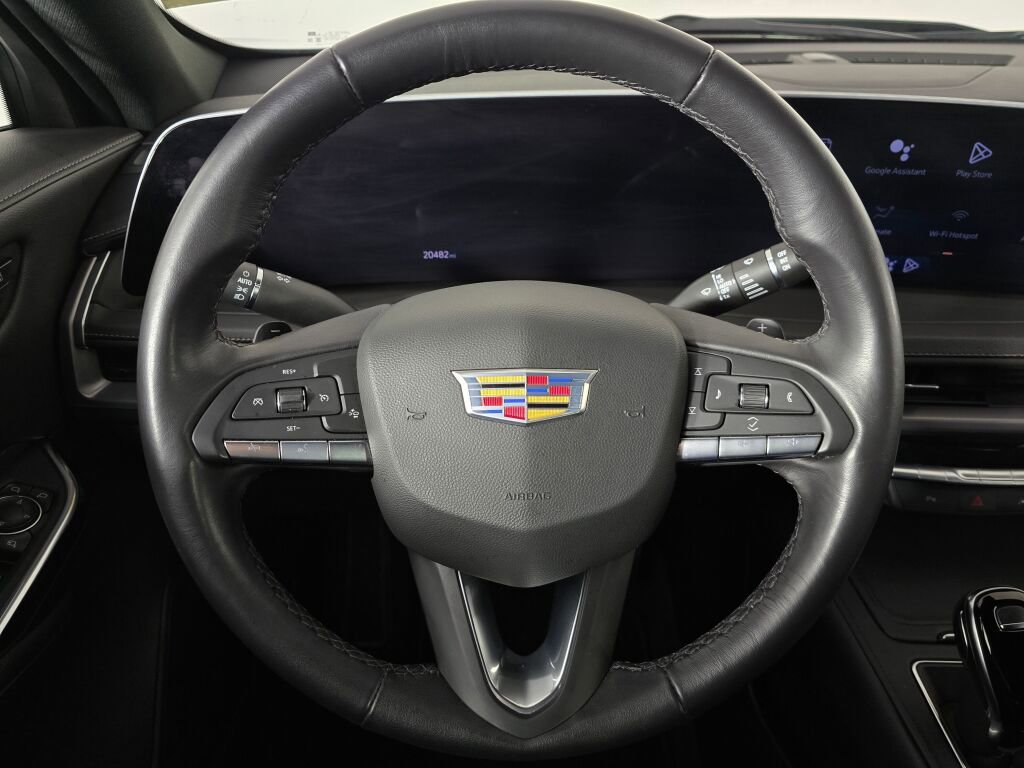 Used 2024 Cadillac XT4 Premium Luxury image 23