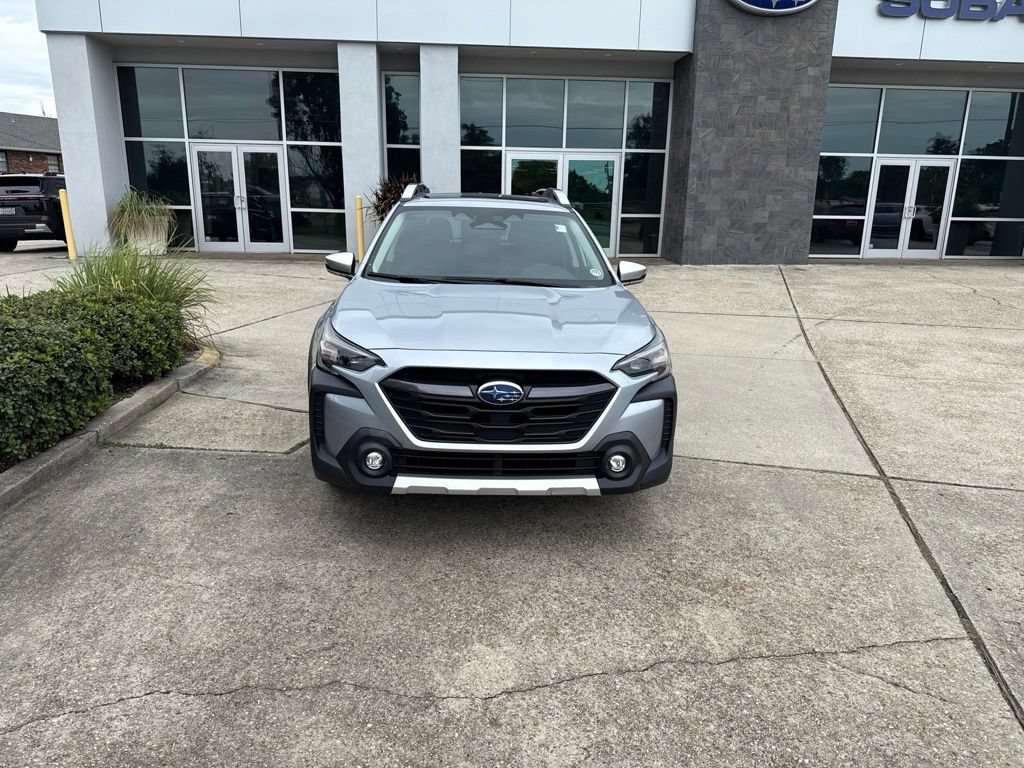 Used 2024 Subaru Outback Touring XT AWD/4WD image 2
