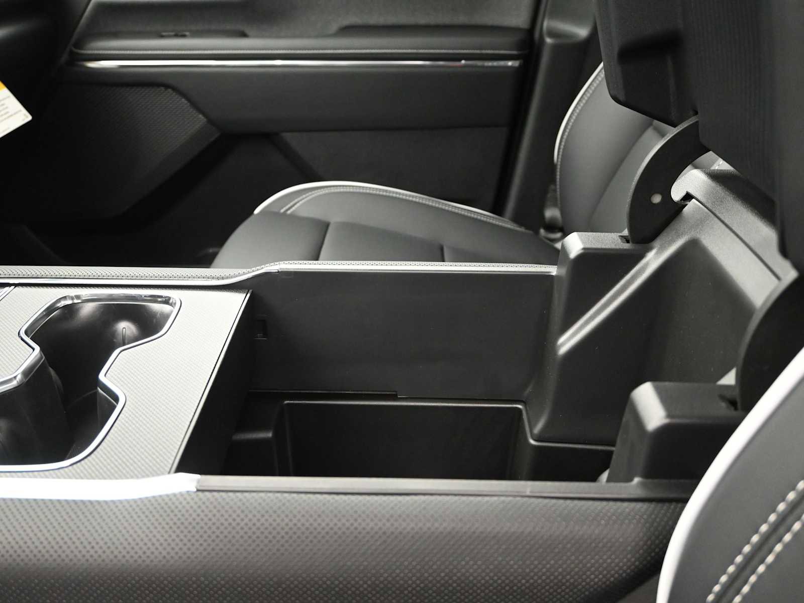 New 2026 GMC Sierra EV Elevation image 15