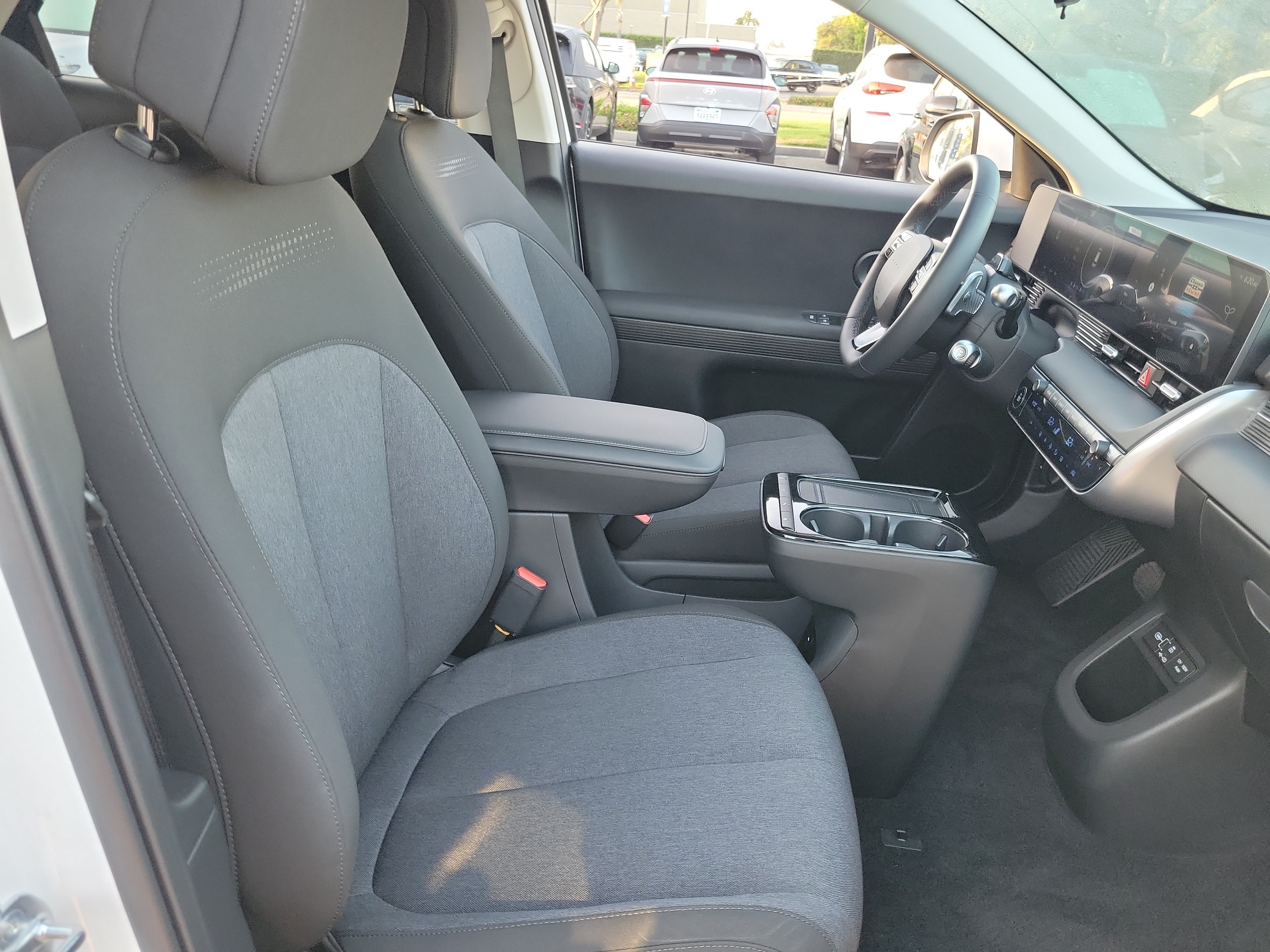 Certified 2025 Hyundai Ioniq 5 SE RWD image 20