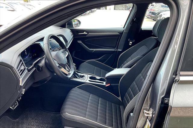 Certified 2024 Volkswagen Jetta Sport FWD image 20