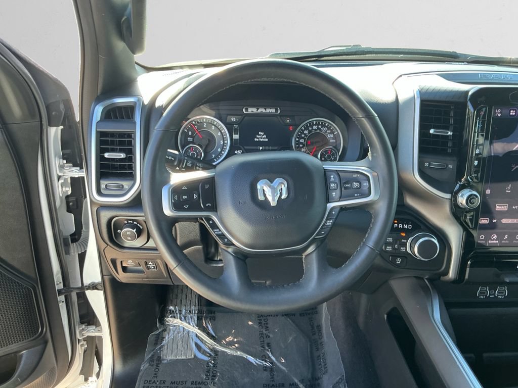 Used 2025 RAM 1500 Big Horn AWD/4WD image 12