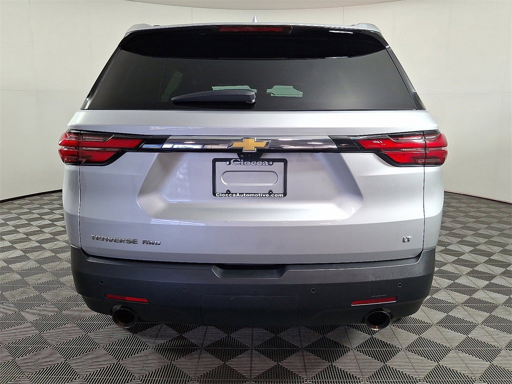 Used 2022 Chevrolet Traverse LT w/ LT Premium Package image 9
