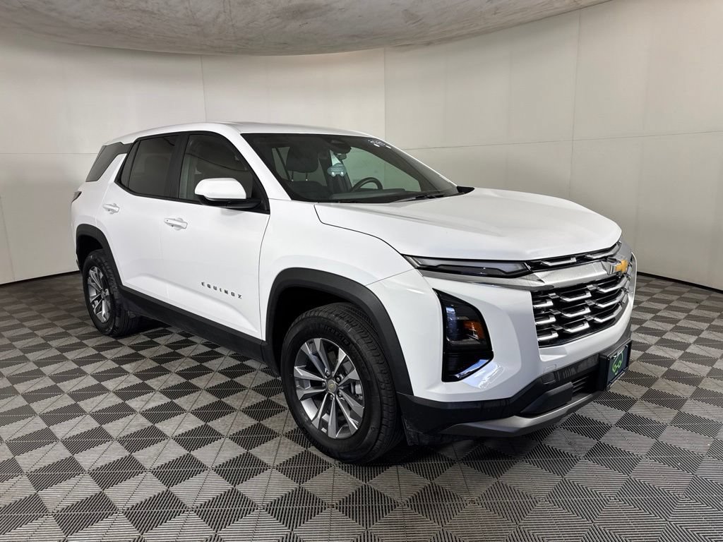 Certified 2025 Chevrolet Equinox LT AWD/4WD image 3