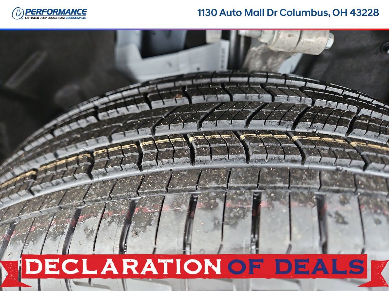 New 2026 Jeep Grand Cherokee Laredo image 10